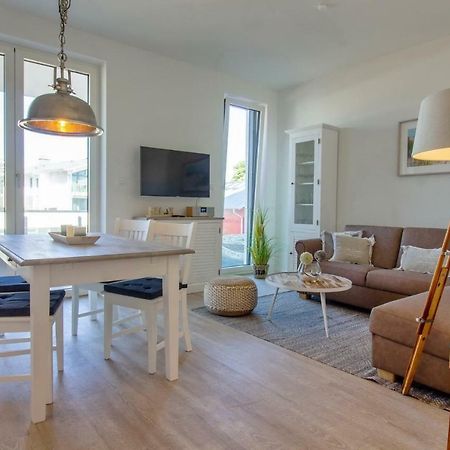 Ahoi Apartment Glowe Bagian luar foto