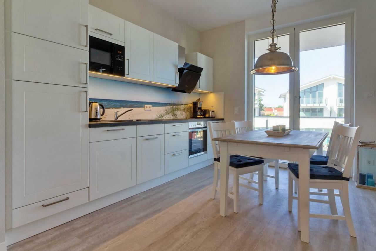 Ahoi Apartment Glowe Bagian luar foto